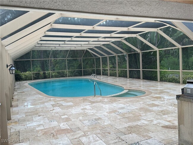 Building Photo - 2347 Coach House Ln