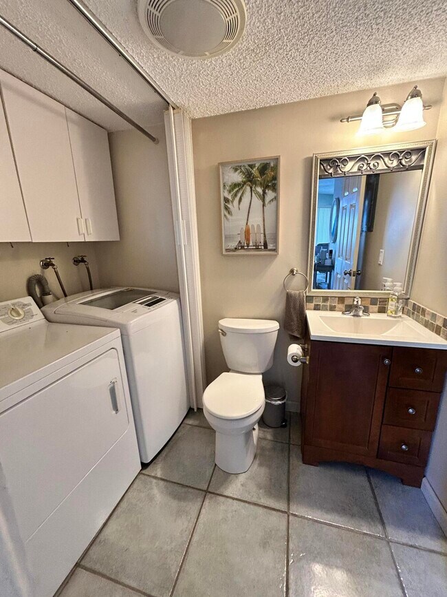 Building Photo - 274 Seabreeze Cir