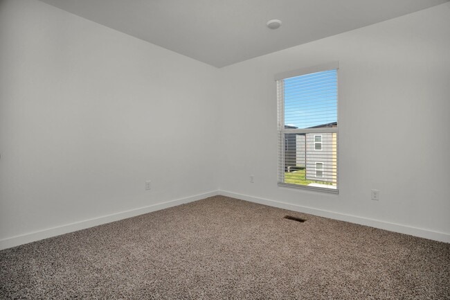 Building Photo - BRAND NEW 2 BR 2 BA Near Walmart HQ!