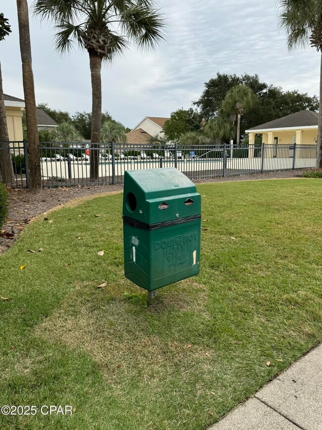 Building Photo - 222 Biltmore Pl