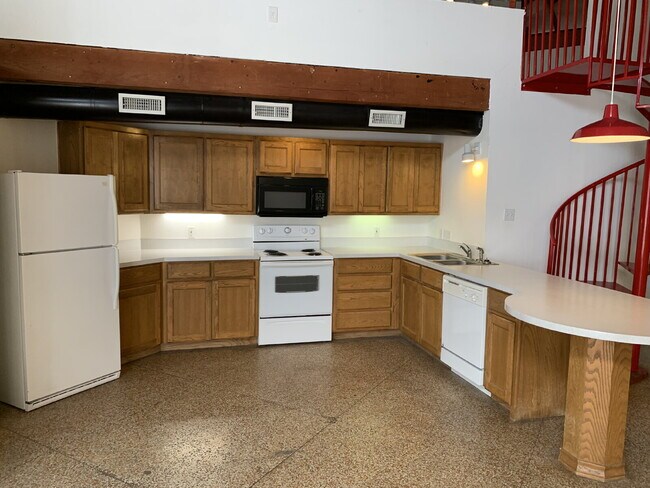 Building Photo - City Street Lofts-One of a Kind Property in the Heart of Downtown!