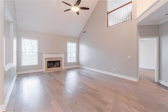Building Photo - 205 Vickery Way