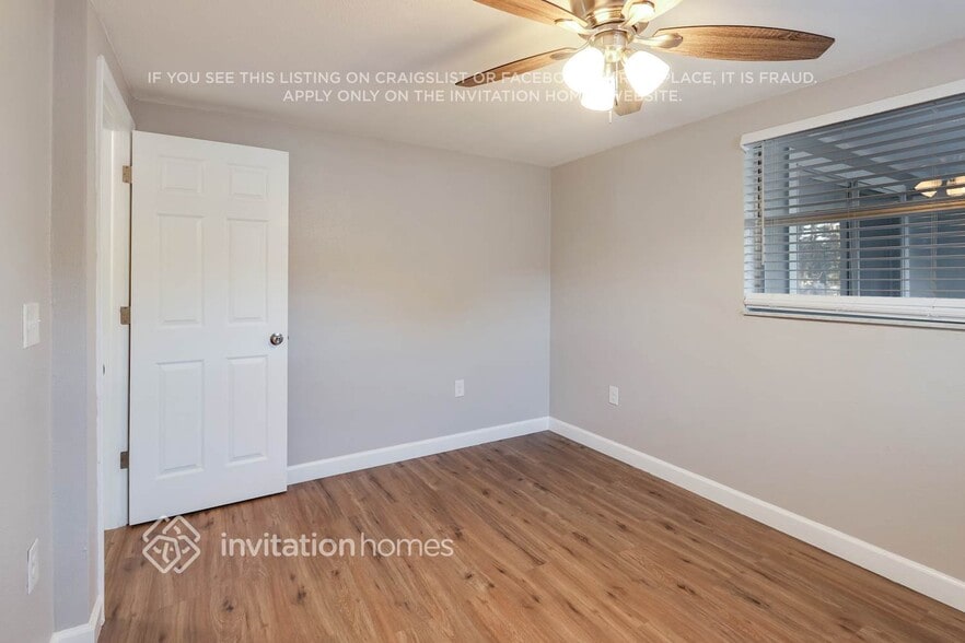 Building Photo - 15723 Sea Pines Dr