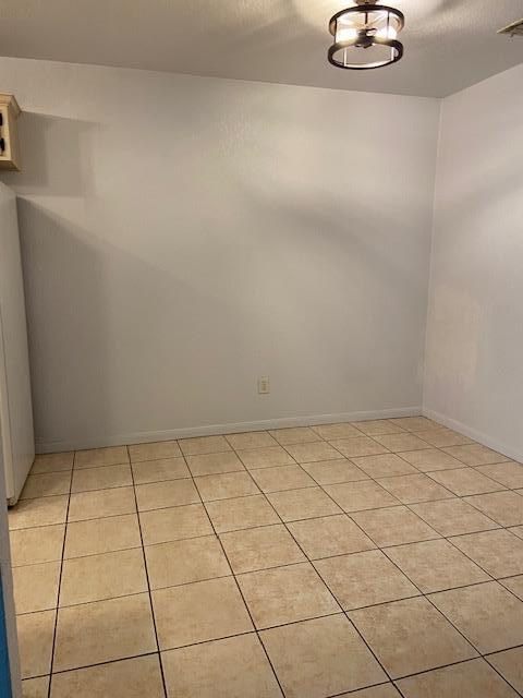 Building Photo - 3700 Dustin Ct