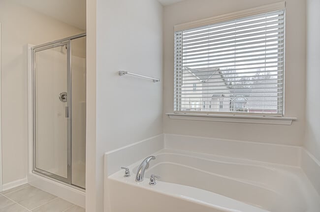 Building Photo - 3309 Ardmore St