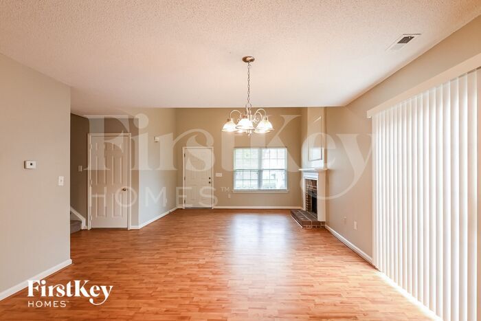 Building Photo - 618 Edenberry Dr
