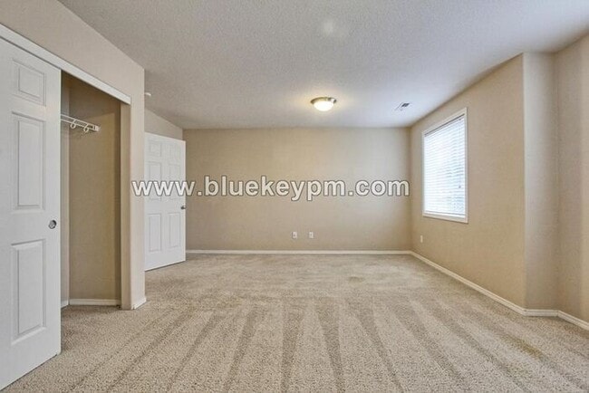 Building Photo - 4 Bed, 2.5 Bath Home Off SE Eaton Blvd and Weaver Creek in Battle Ground