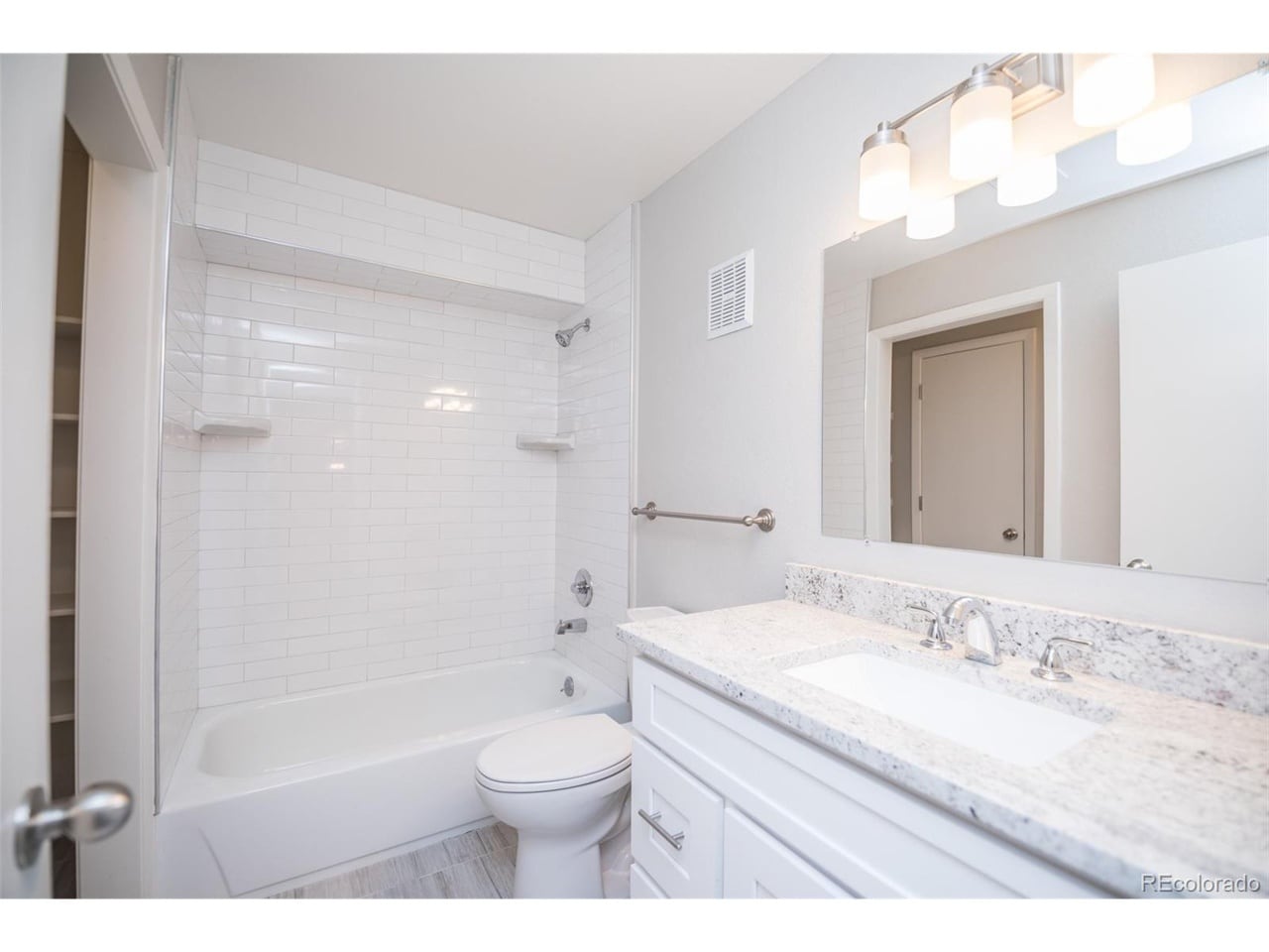 Building Photo - 2725 W 86th Ave