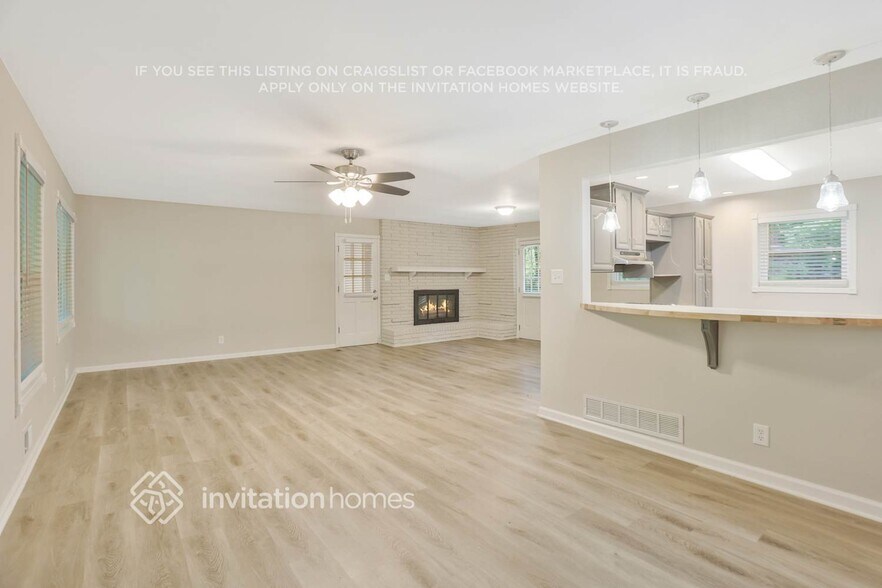 Building Photo - 2331 Heather Ct