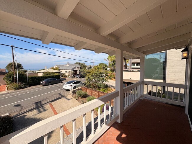 Building Photo - Welcome to your dream home in the heart of...