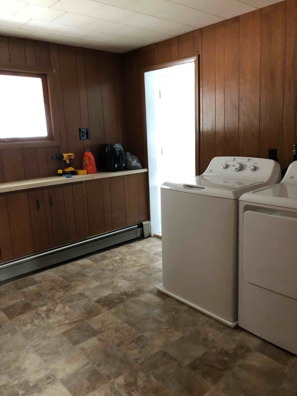 Building Photo - 41 Centennial St