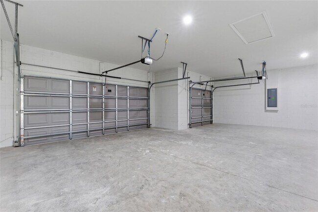 Building Photo - 4826 SW 131st Pl