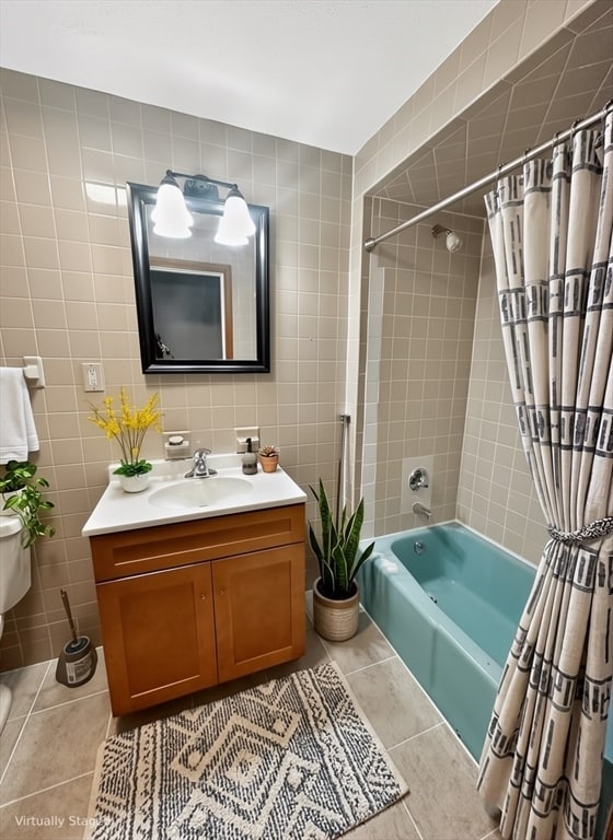 Building Photo - 422 Saratoga St