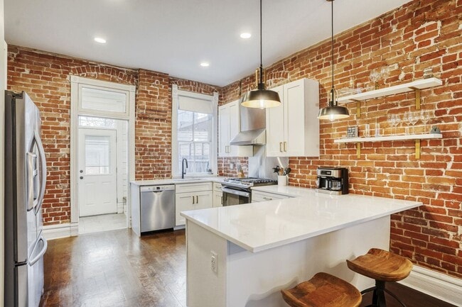 Building Photo - Renovated Historic 4BR Denver Home w/ Private Yard