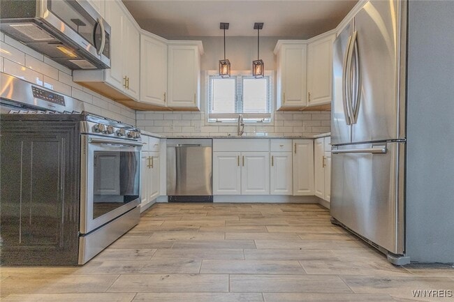 Building Photo - 20 Tacoma Ave