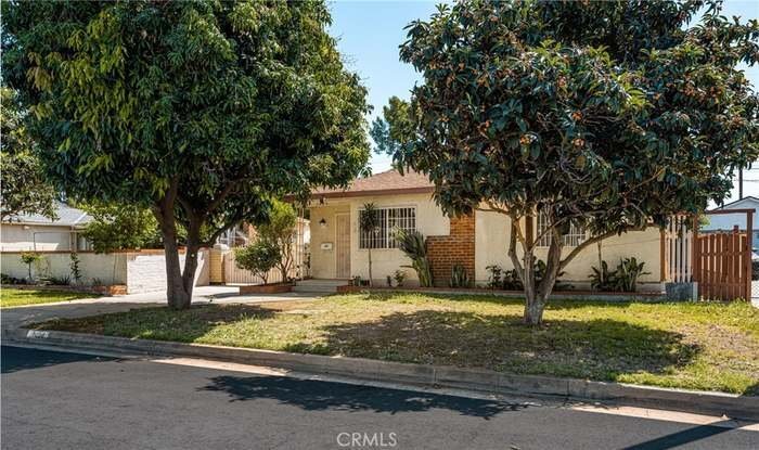 Building Photo - 3424 Rockhold Ave