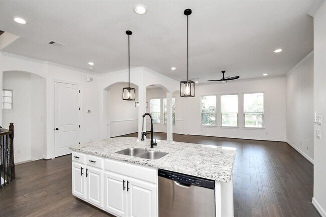 Building Photo - 1411 Upland Arbor Dr