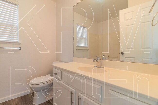 Building Photo - 3937 Kimball Ln