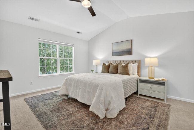 Building Photo - 3 Chownings St