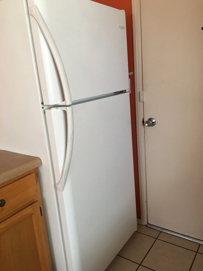 Building Photo - Beautiful house near Loop 375 and Edgemere