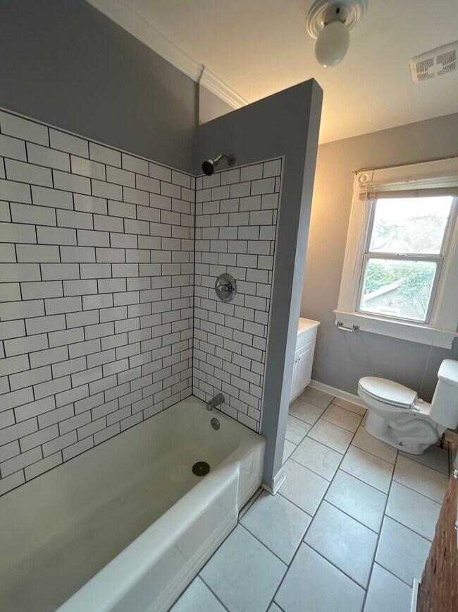 Building Photo - 221-223 E Whittier Street