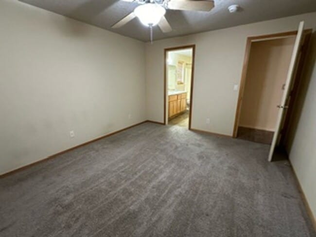 Building Photo - Bright & Spacious 3BR/2BA Home in SE Bend – Prime Location!