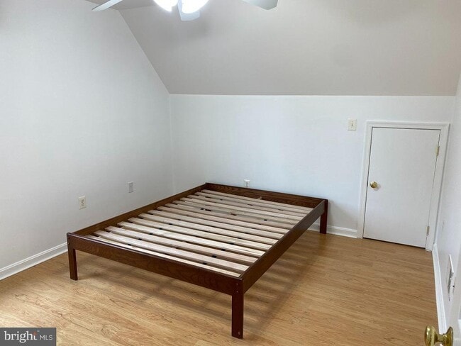 Building Photo - 14480 Woodstar Ct