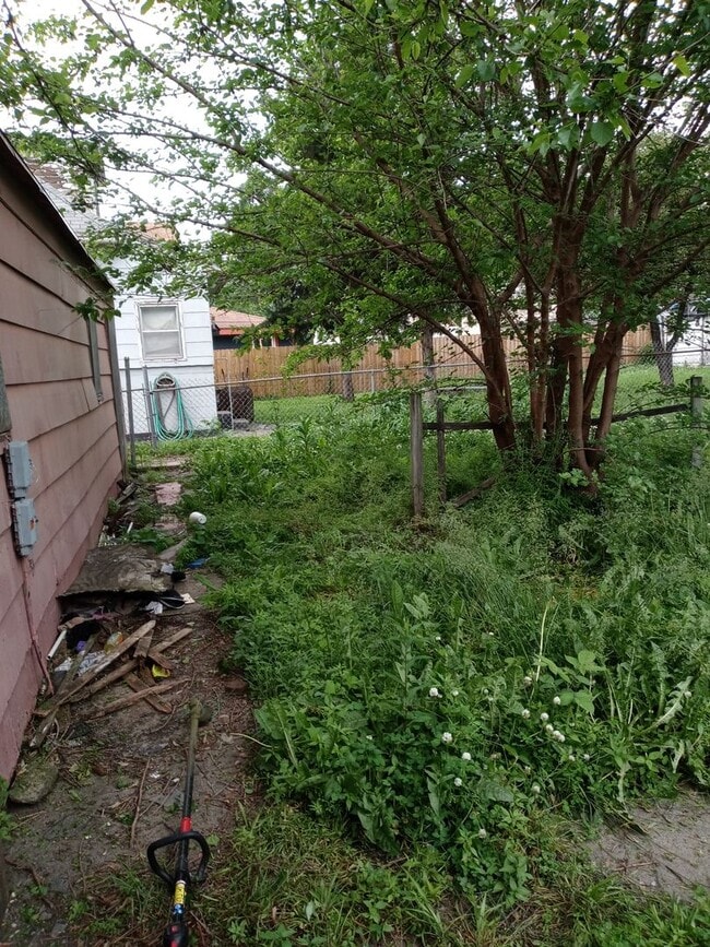 Building Photo - OWNER Finance Home with 10% DOWN