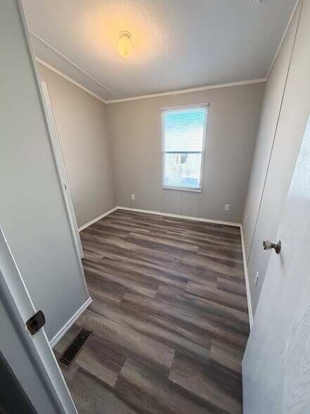 Building Photo - 110 N Michigan St