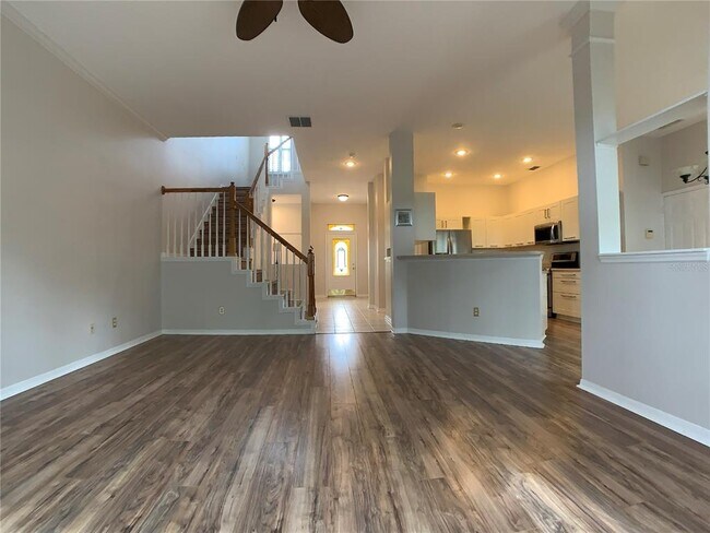 Building Photo - 622 Wisteria Ln