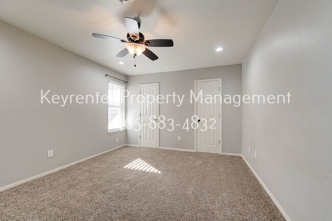 Building Photo - 429 Belmont Dr