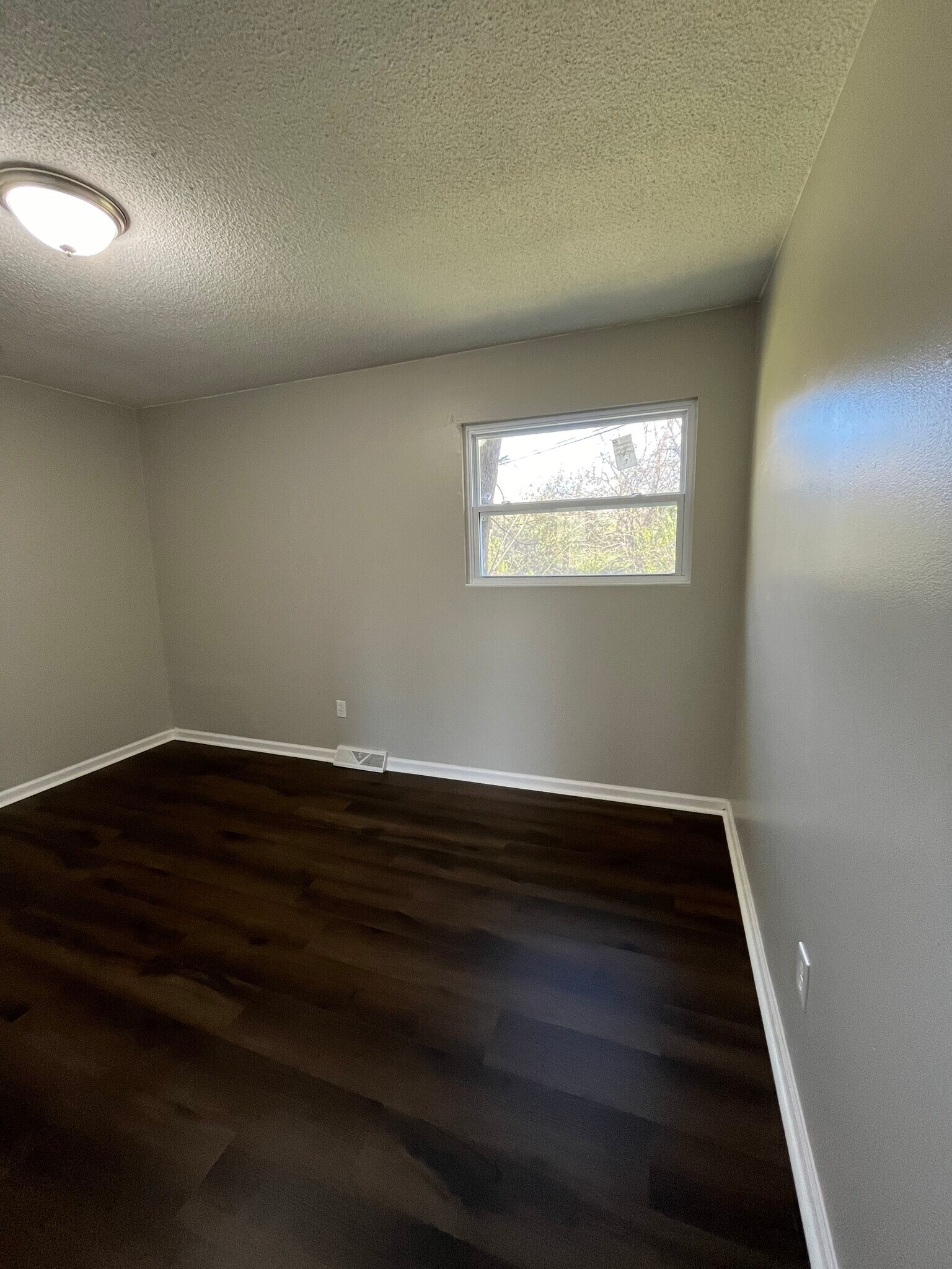 Building Photo - 2501 N 57th St