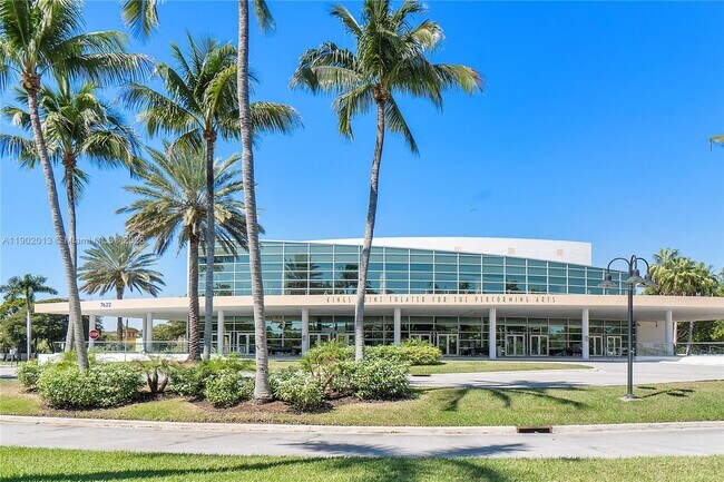 Building Photo - 9599 Weldon Cir