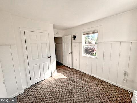Building Photo - 310 E Miner St