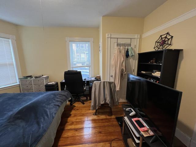 Building Photo - 3 bedroom in Somerville MA 02144