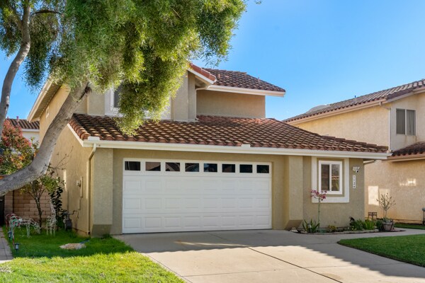 Building Photo - 1124 Grass Valley Way