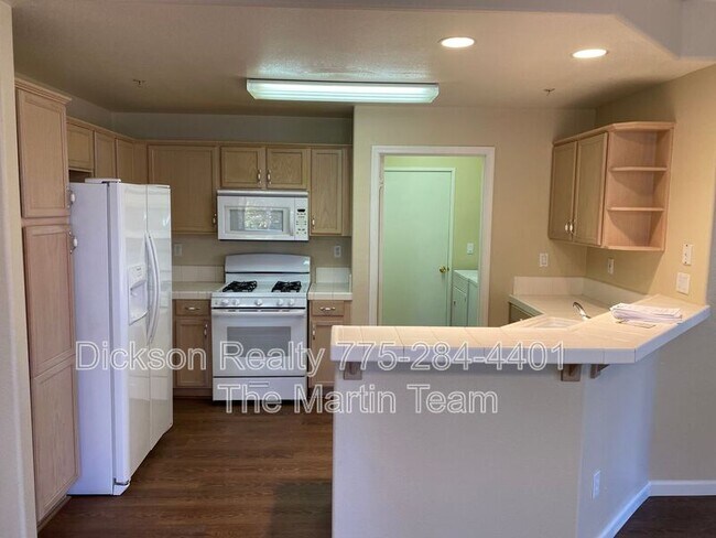 Building Photo - 6280 Ingleston Dr