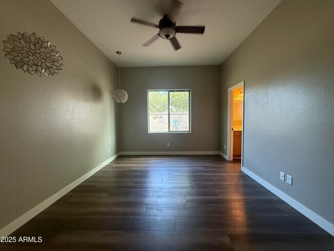 Building Photo - 3123 W Melody Dr