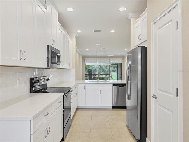 Building Photo - 13604 Messina Loop