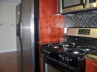 Building Photo - 2800 W 44th St