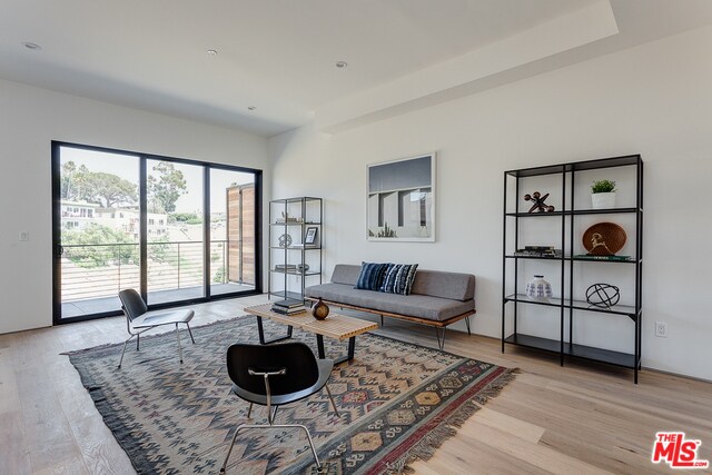 Building Photo - 3756 Brilliant Dr