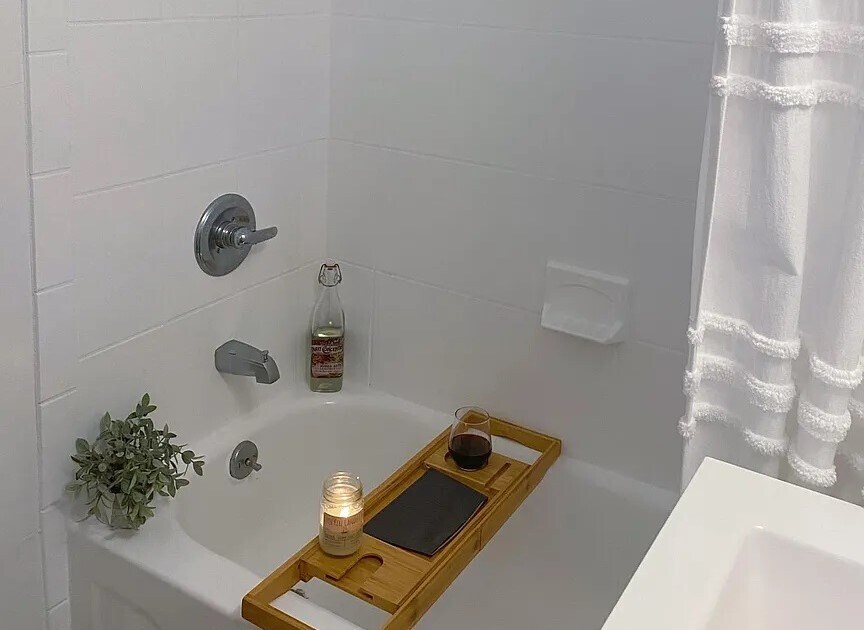 Building Photo - 404 New Jersey Ave SE