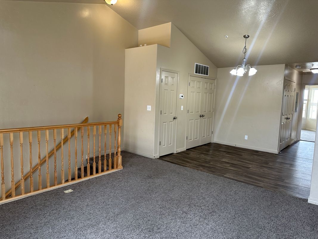 Building Photo - 488 S 2550 W