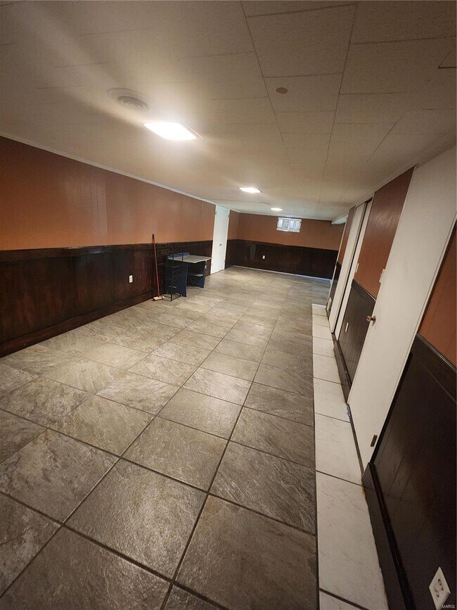 Building Photo - 2332 Viminal Ct