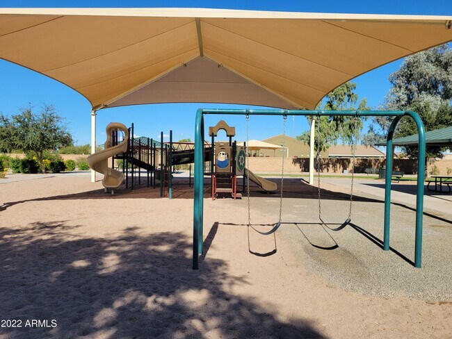 Building Photo - 36641 W San Capistrano Ave