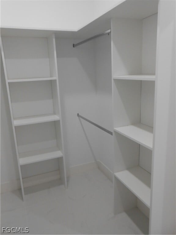 Building Photo - 6033 Kumquat Cir