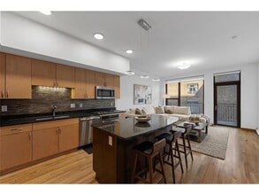 Building Photo - 740 Portland Ave