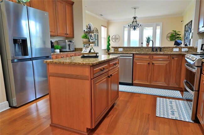 Building Photo - 3813 Golden Knot Dr