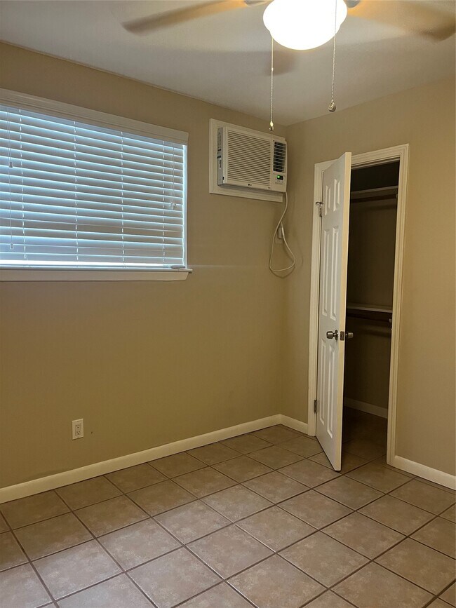 Building Photo - 4010 Feagan St