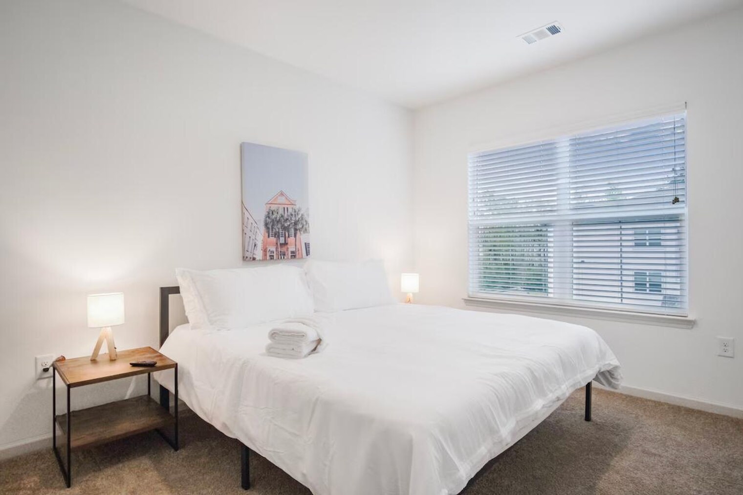 Building Photo - 8251 Windsor Hill Blvd